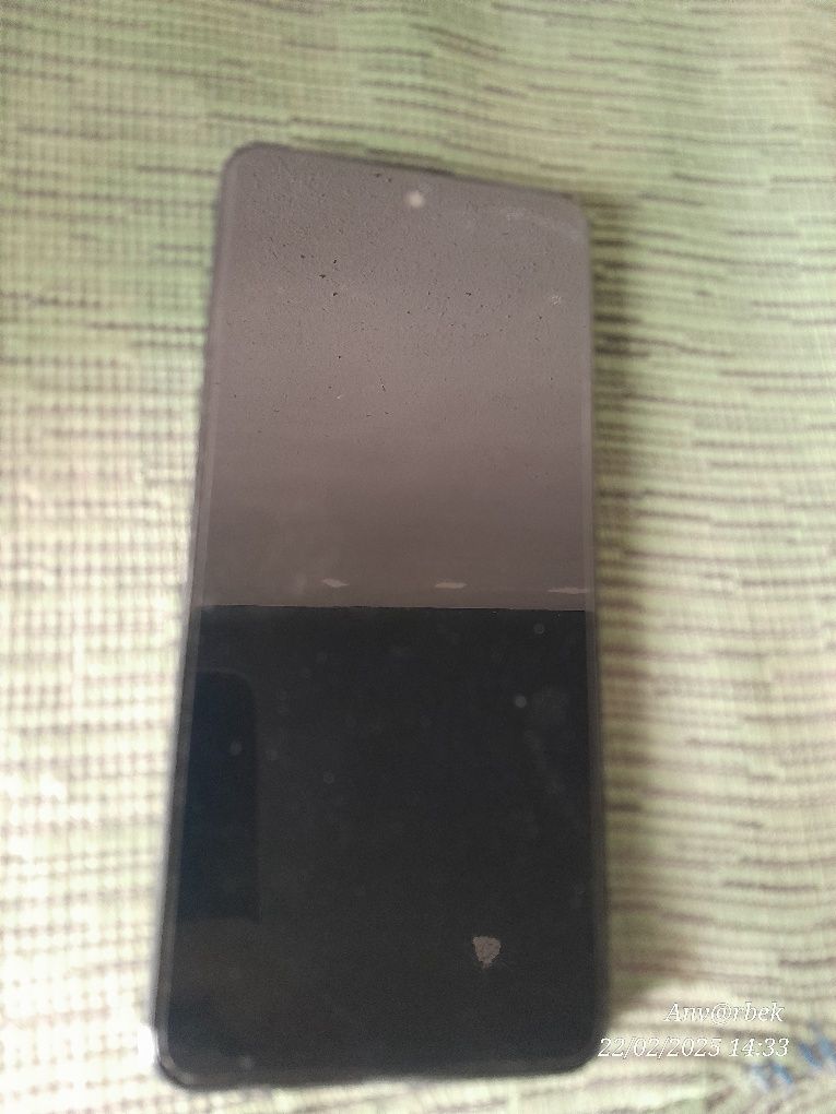 Vivo Y 28 yangi 8.256