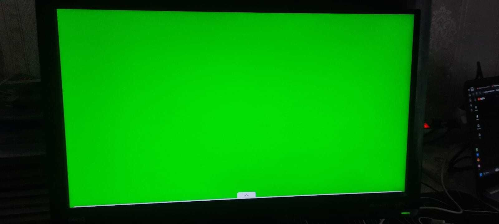 Монитор Benq 1600х900