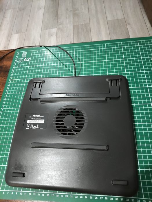 Notebook Cooling Base Microsoft – răcitor eficient pentru laptop, star
