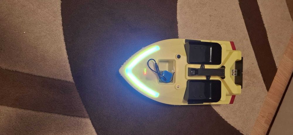 Barca cu momeala de pescuit GPS, , functie de intoarcere automata,