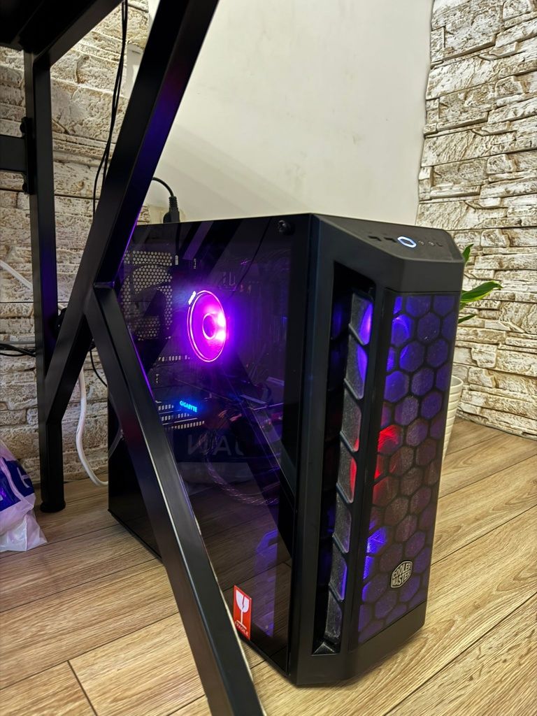 2070 SUPER Full Set Gaming PC + 2 Монитора + Бюро + Аксесоари
