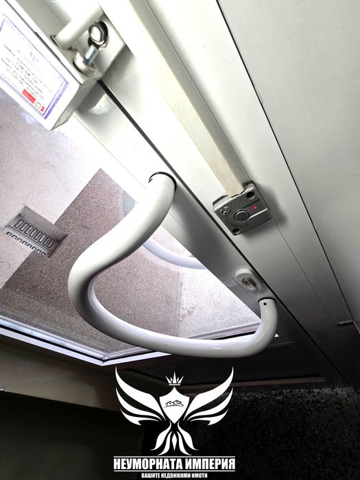 Под наем широк тристаен 75кв. 3 ет. в гр.Асеновгрд, широк център