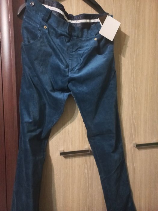 Pantalon raiati ,noi ci eticheta,  de la Reserved.