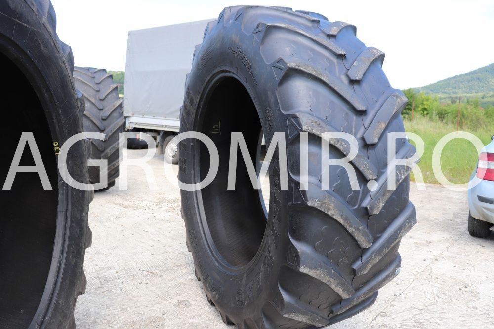 Anvelope de tractor 620/70R42 Cauciucuri second hand roti tractor