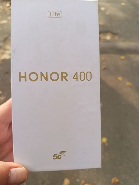 Honor 400 layt срочна сотилади