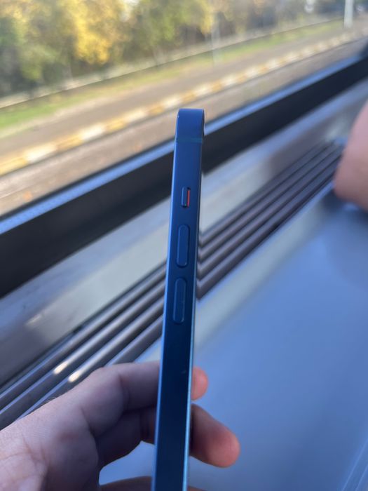 Iphone13 inca are garantie 12 luni