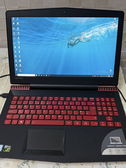 Laptop Lenovo Legion Y-520
