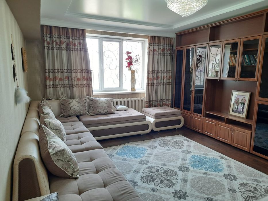 4-комн., 2 этаж, 12 мкр.