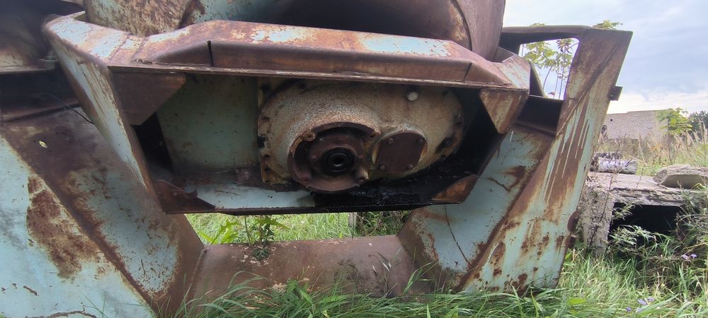 Продам бетономешалку