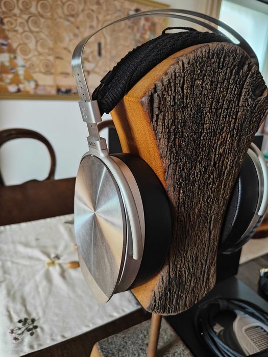 Casti planare Hifiman HE1000 Unveiled