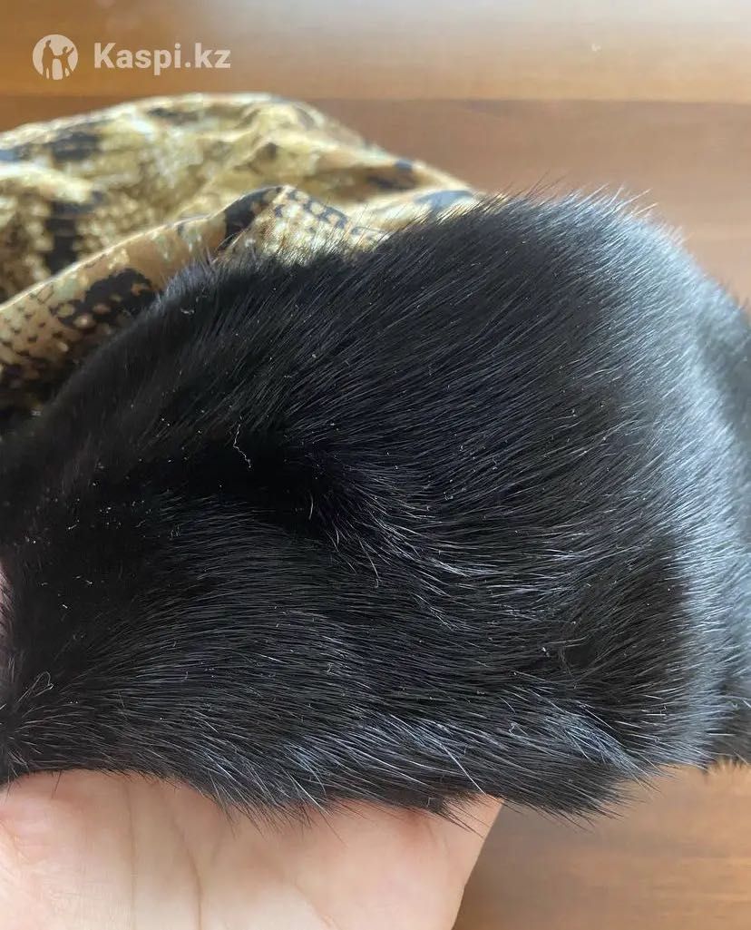 Косынка с натуральной норкой