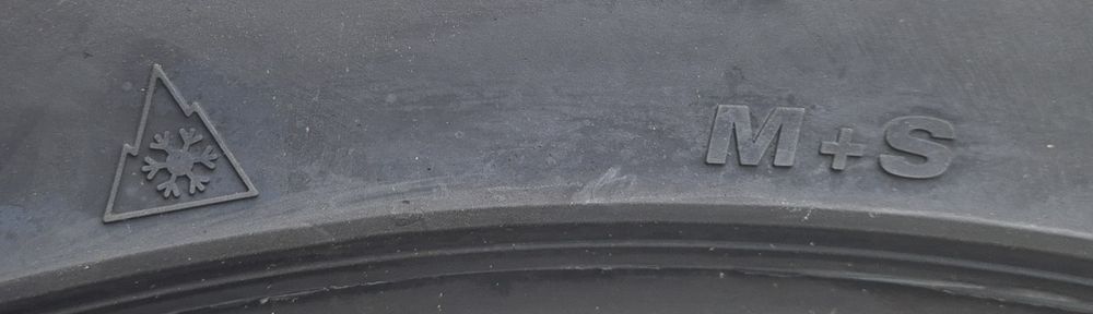 255/45 R19, 104V , APLUS A702 XL, Anvelope de iarna M+S