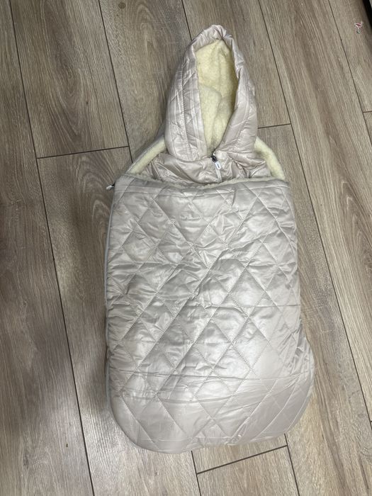 Кокон-одеало и комбинезон
