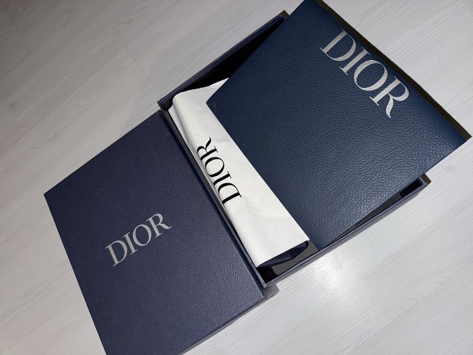 Tenesi C Dior,purtati odata/PREDARE IMEDIATA