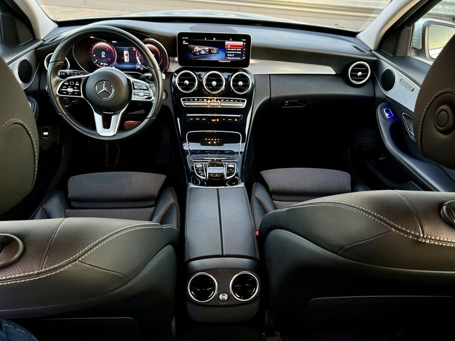 Mercedes Benz C AMG LINE