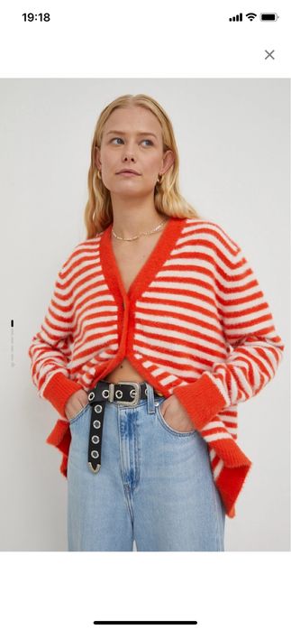 Оригинални жилетка Levis и клин P.E nation