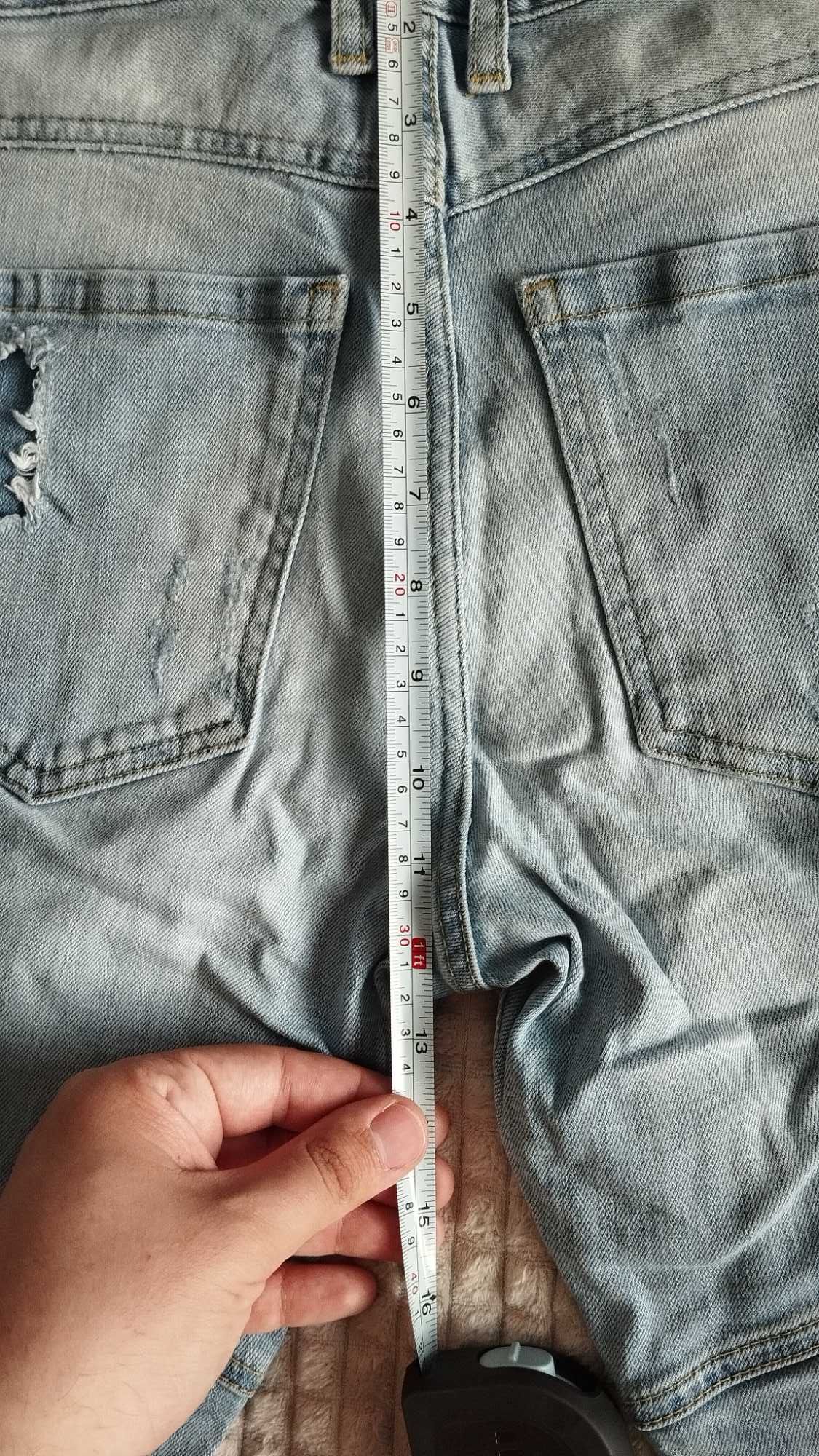 Represent skinny fit 30 мъжки накъсани дънки светло сини