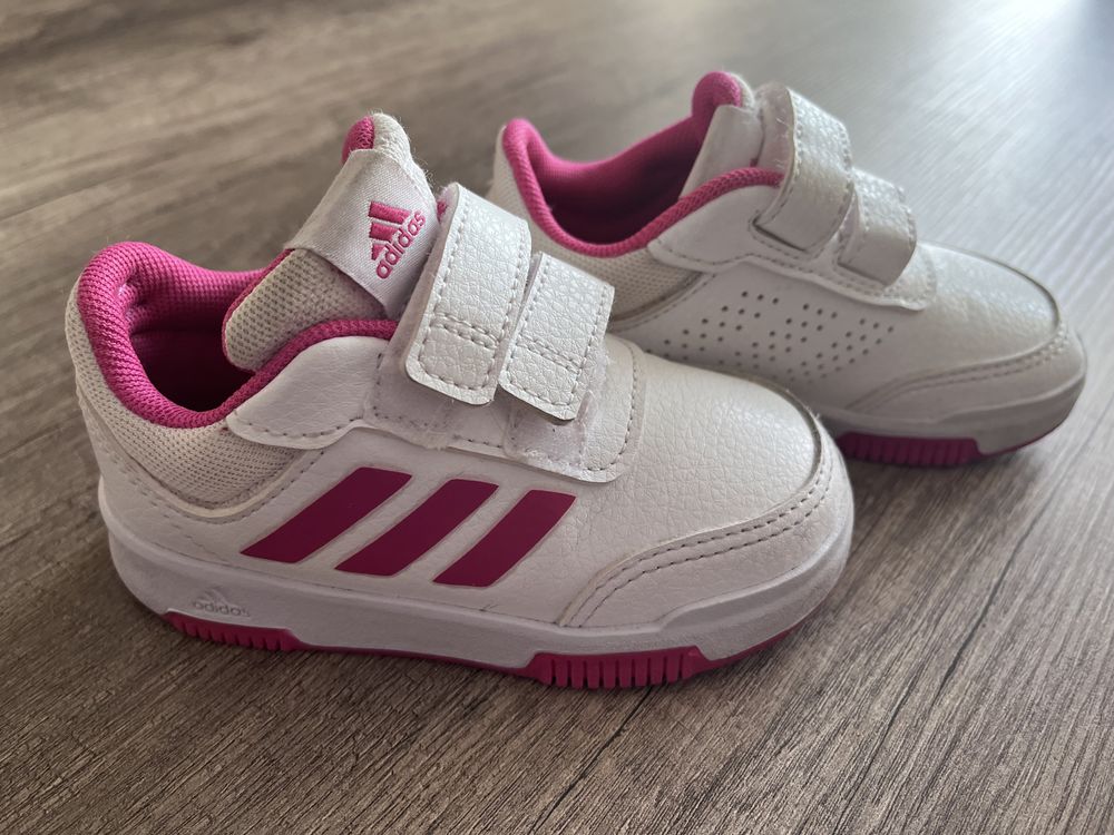 Adidași fetițe masura 22 - Adidas