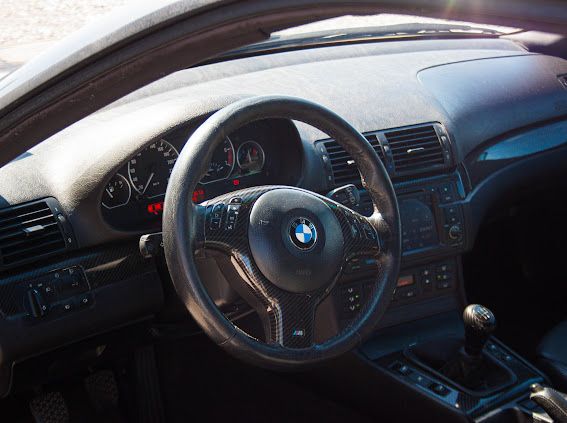 BMW 320 купе индивидуален цвят и м пакет