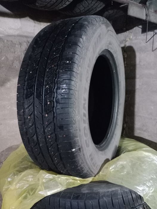 Продам шины Toyo 265/65/17
