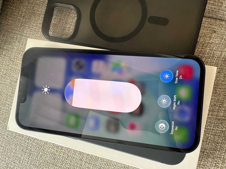 Iphone 13 Negru 128 GB baterie 86% Impecabil Liber de retea
