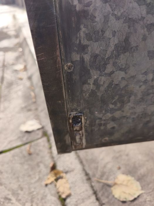 Метална аптекарска витрина от царско време