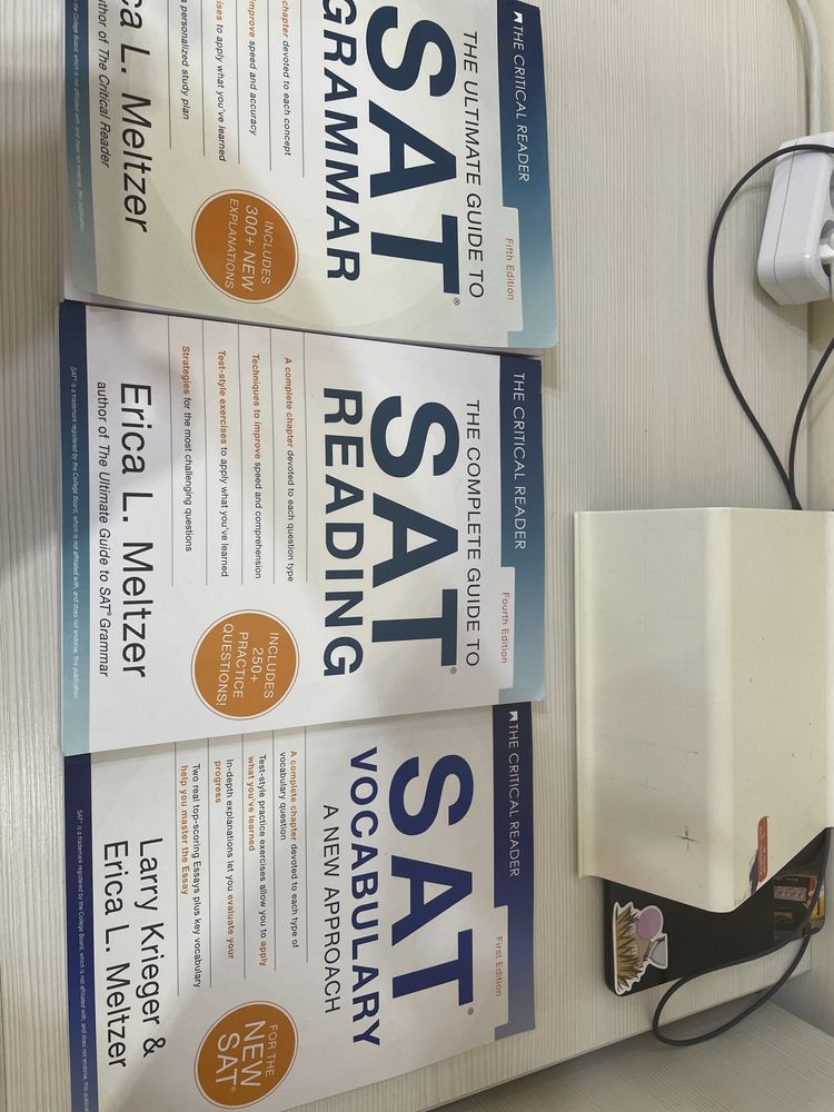 Продаю книги SAT