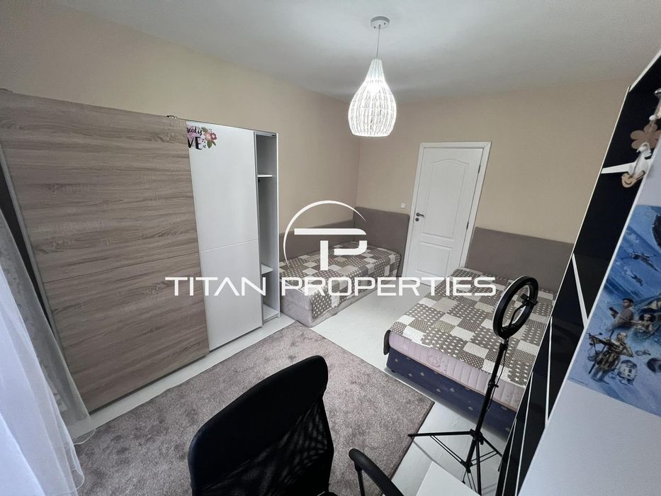 Дава се под наем Тристаен апартамент в Бургас, Изгрев - 92 кв.м за 612 € - Снимка #5