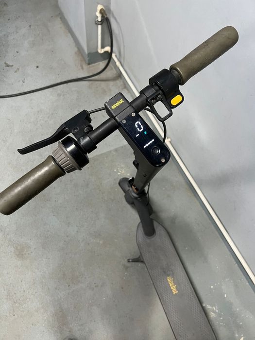 Trotienta electrica Ninebot kickscooter max