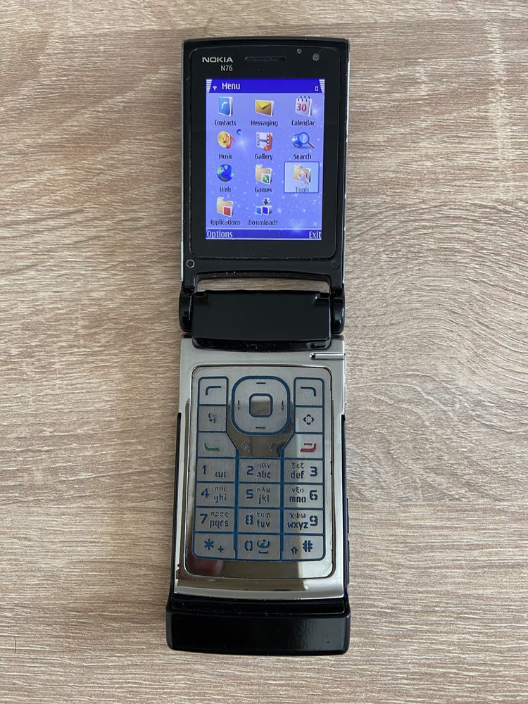 Nokia N 76 перфектно работещ.