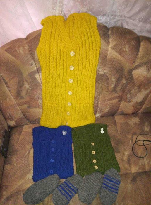 Вълнени чорапи от домашна вълна с тройна нишка на конеца 10 лв.