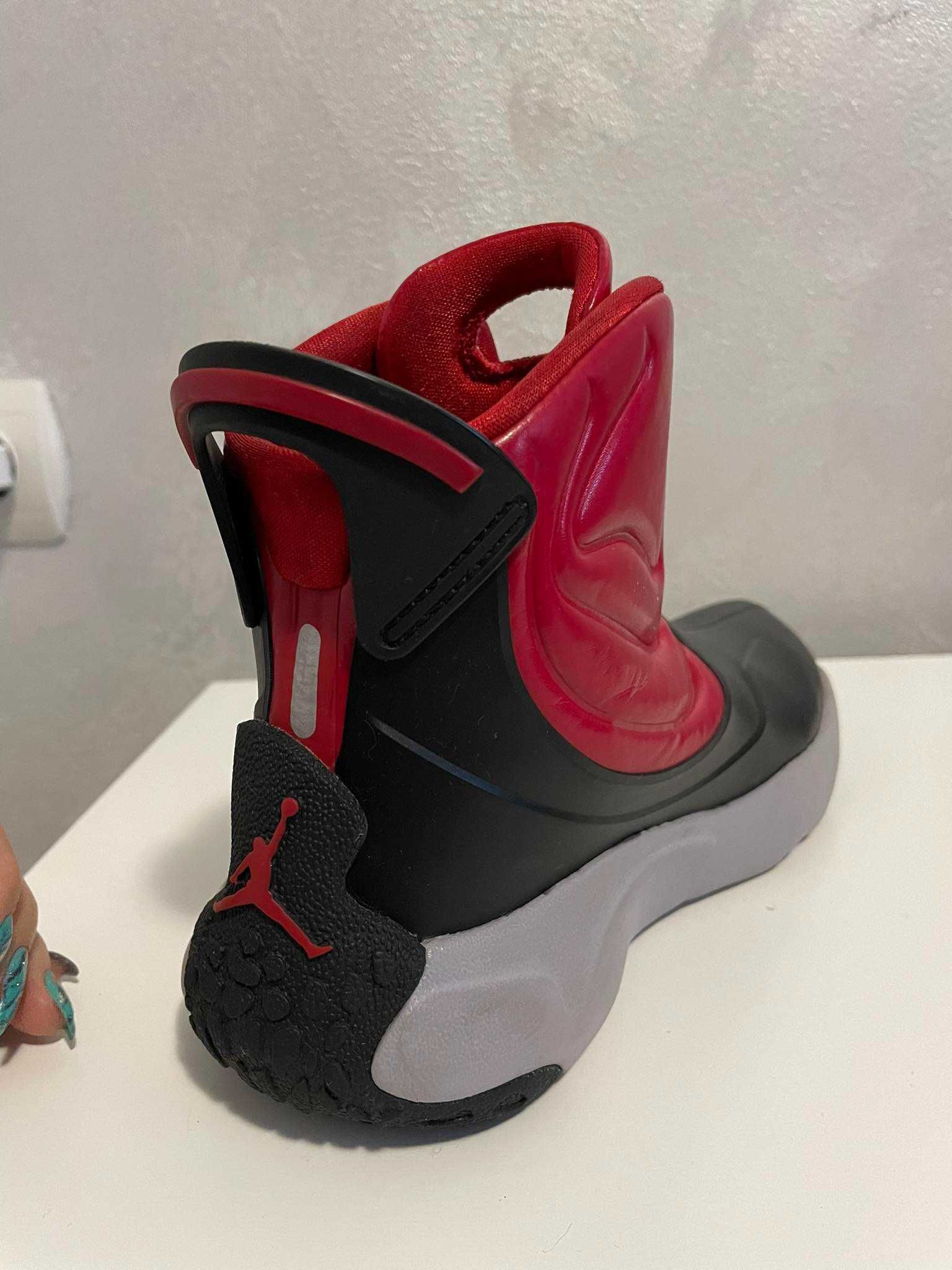 Детски ботуши Jordan Drip, 33.5 номер