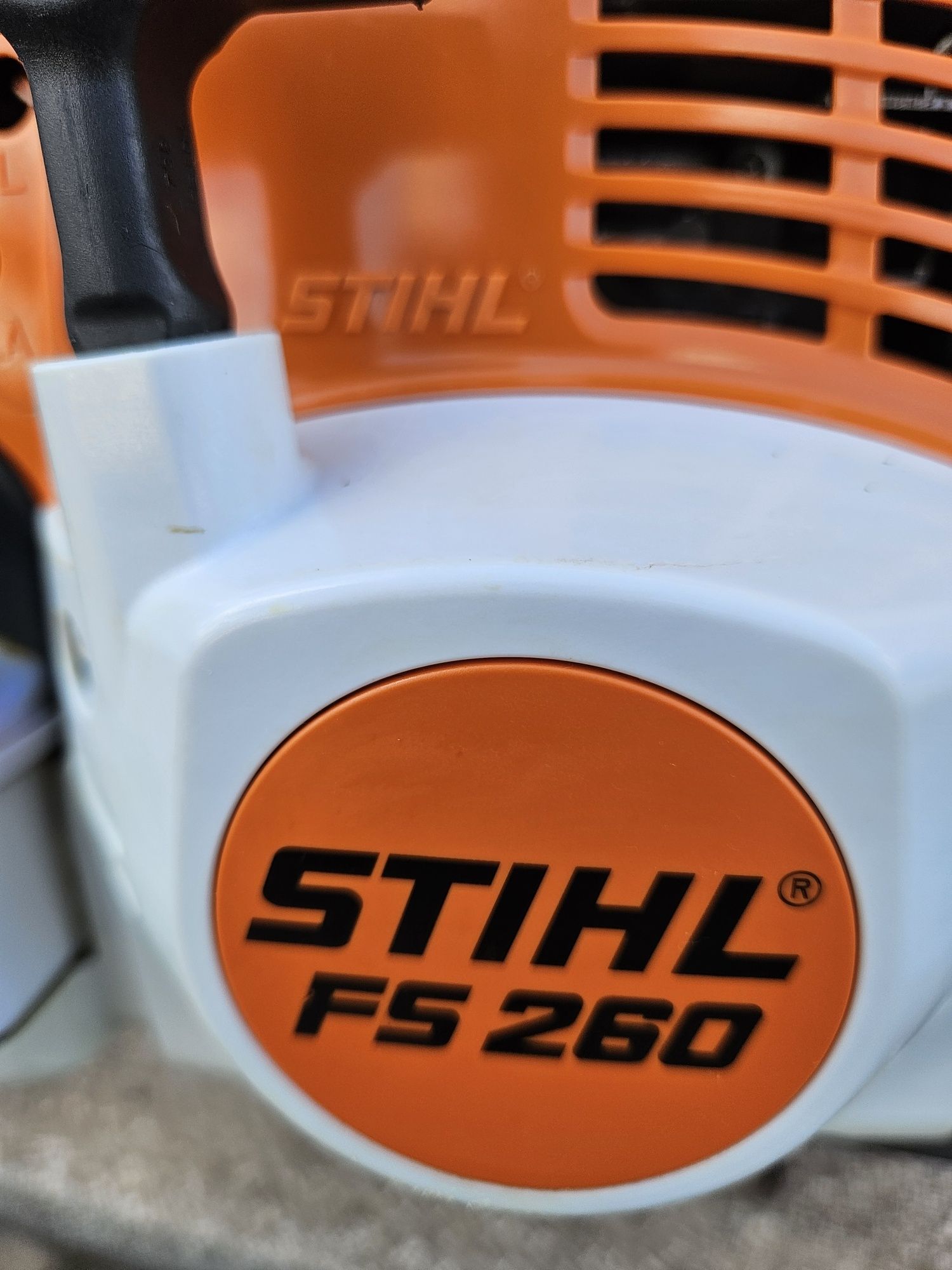 STIHL FS260 неразличим от нов