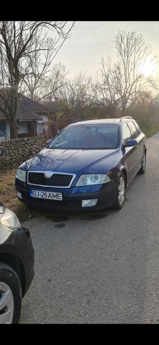 Skoda Octavian 2...