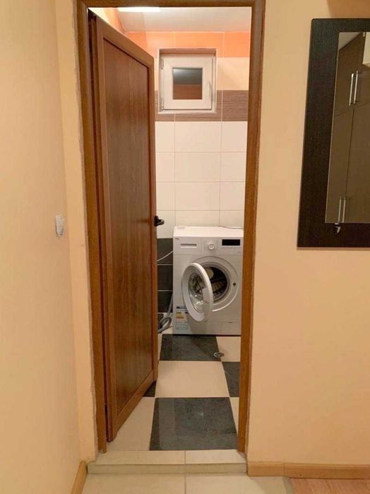 Дава се под наем Тристаен апартамент в София, Бъкстон - 80 кв.м за 700 € - Снимка #1