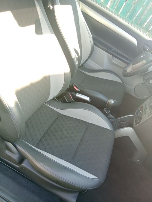 Vând Opel tigra decapotabil