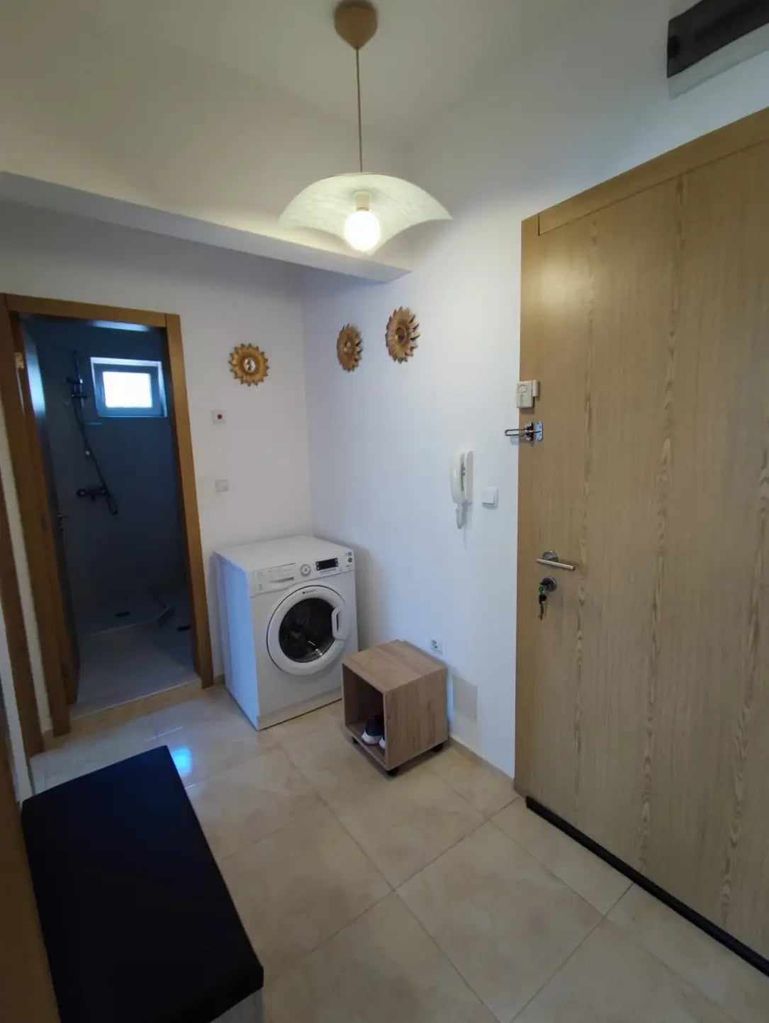 Дава се под наем Двустаен апартамент в Варна, Виница - 50 кв.м за 119900 € - Снимка #4