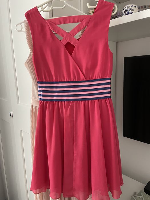 Rochie tiffani roz rochie orsay alba