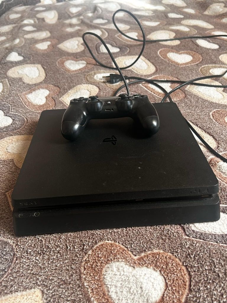 Ps4 в отлично състояние