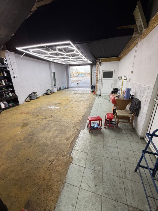 inchiriez hala zona industriala