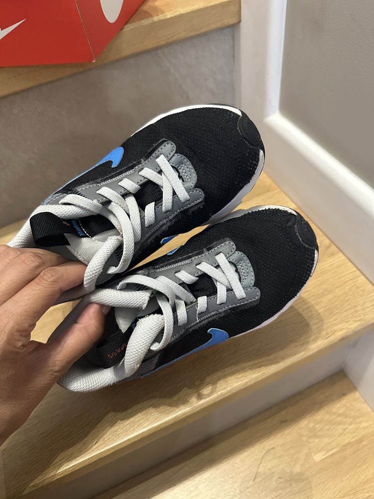 Nike Air Max INTRLK LITE 31 номер
