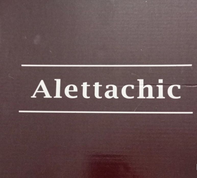 Продам шапочку женскую зимнюю.