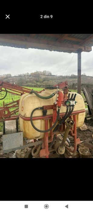 Vând sămănătoare mecanica porumb și pompa de erbicidat