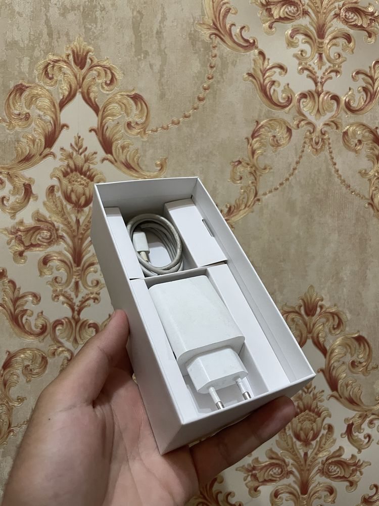 Redmi Not 10 idyal sostayana