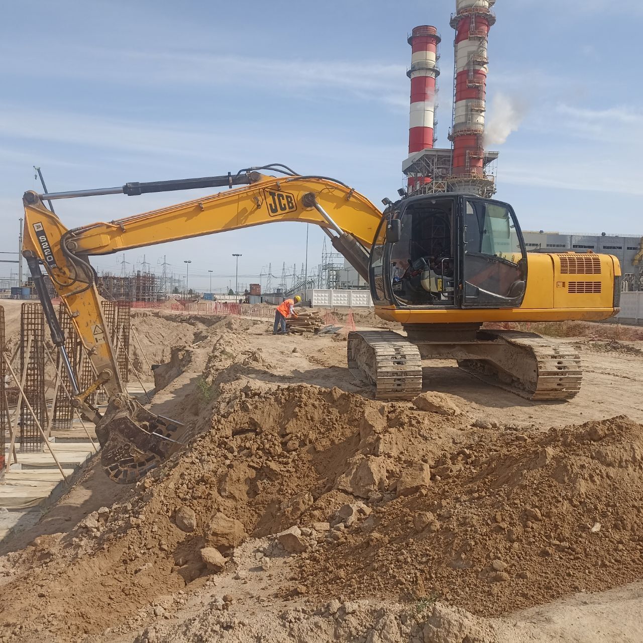 Ekskavator JSB 220
