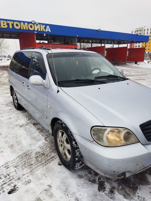 Продам Kia carnival