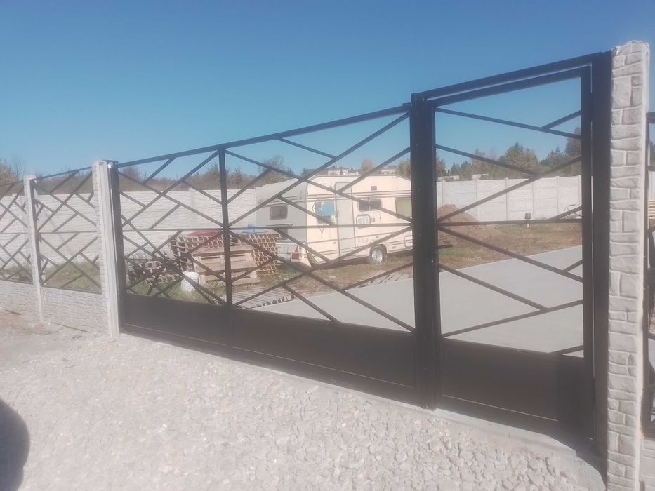 Врати , портали и огради от ковано желязо