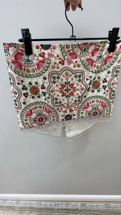 Продаются новые баски