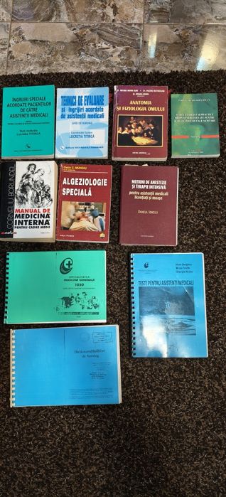 Cărți de medicină  asistenți medicali cu postliceală și licențiați