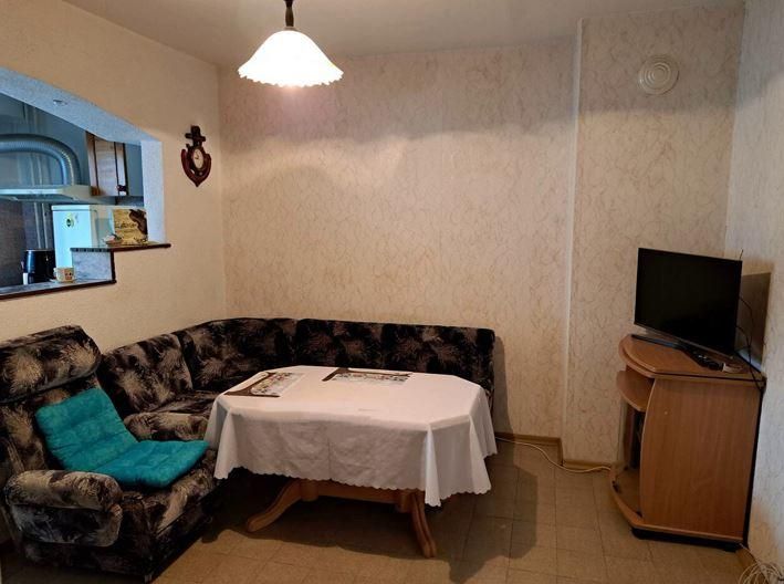 Дава се под наем Двустаен апартамент в Бургас, Зорница - 60 кв.м за 331.5 € - Снимка #1
